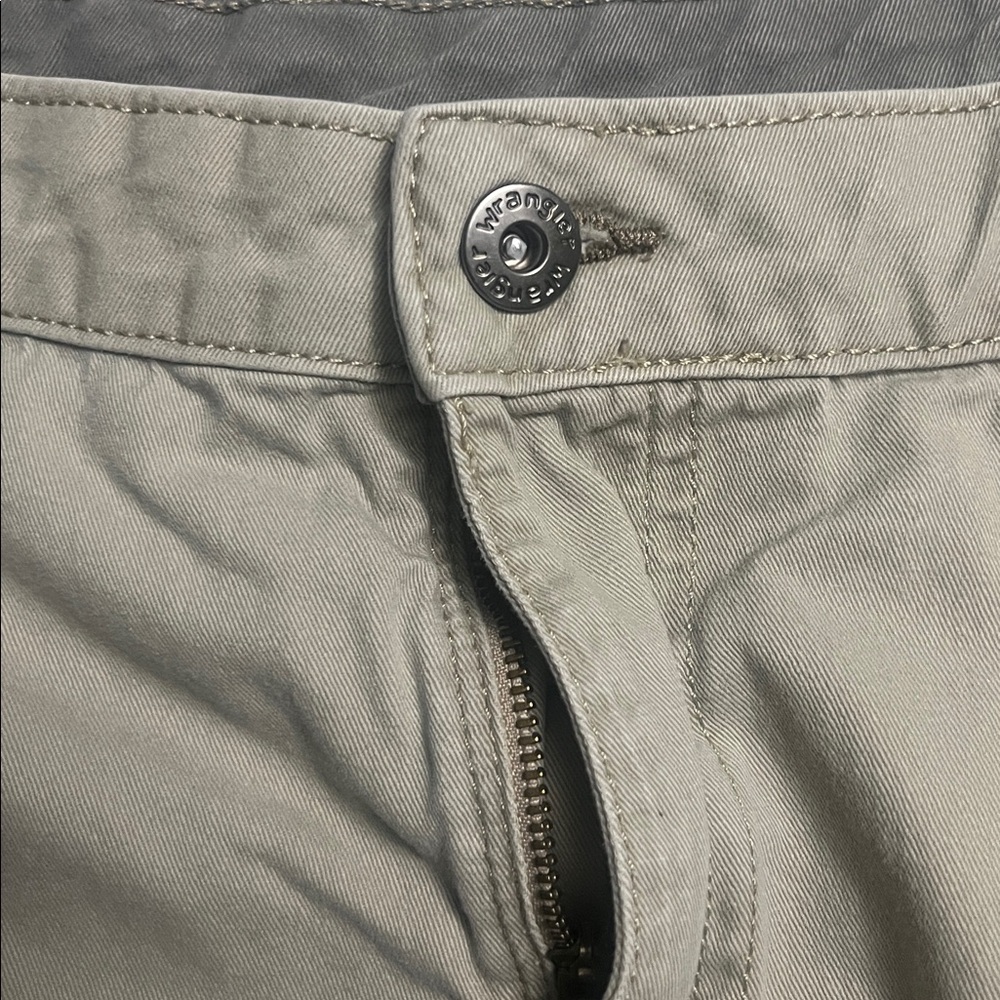 Short - Picture 6 of 6